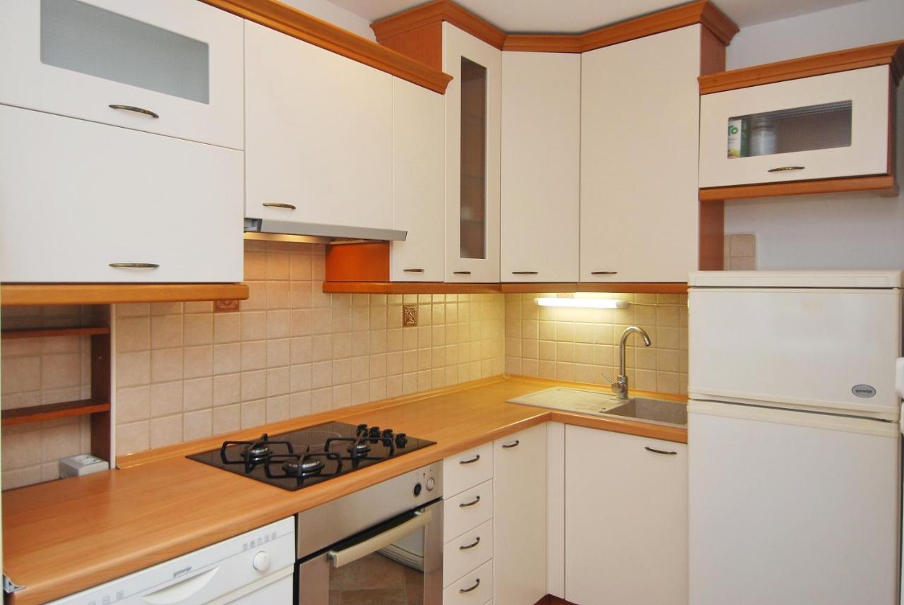 Apartman Monte Rizzi Appartement Pula Buitenkant foto